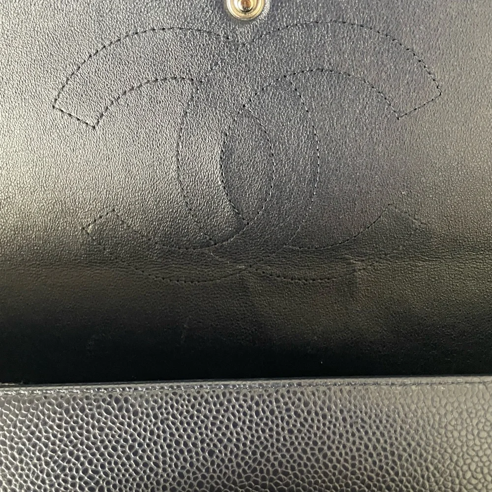 Sold Chanel Navy Caviar Maxi Double Flap bag - Picture 6 of 15